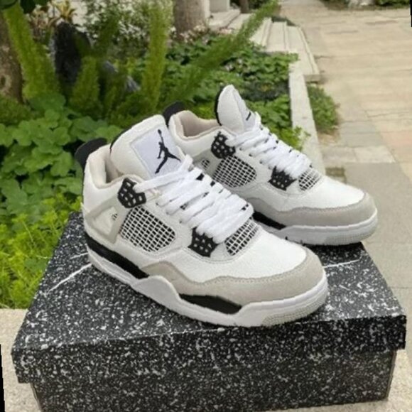 Jordan 4 military black size 42 - Picture 2 of 5